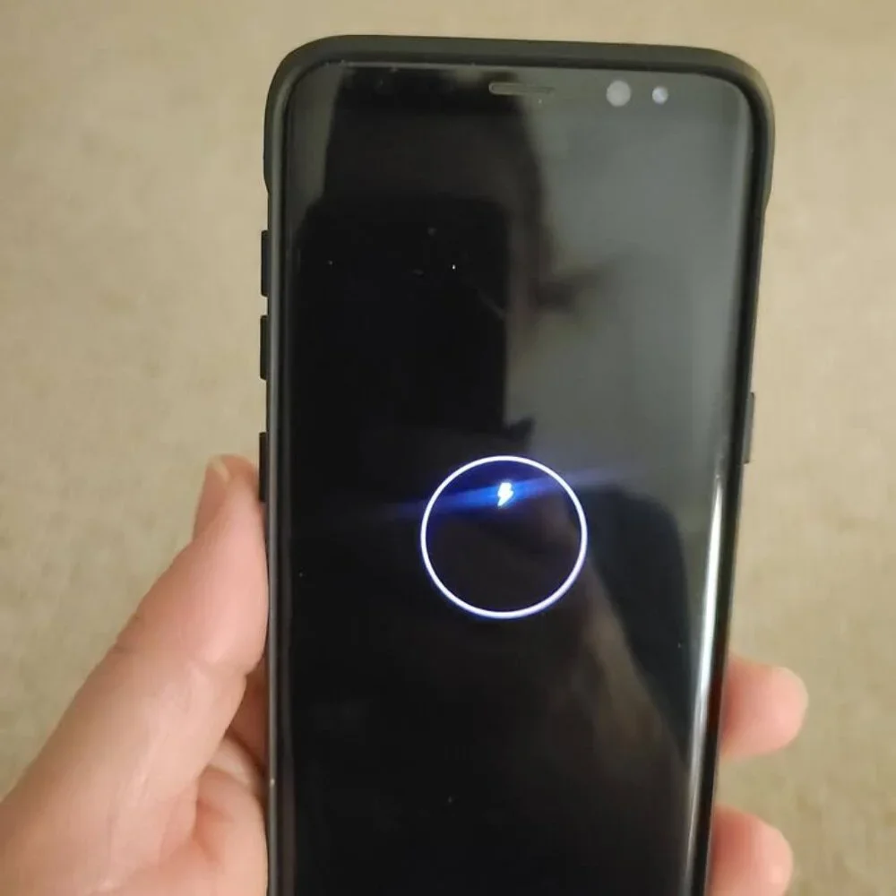Samsung S8 Android Cell Phone Locked US Cellular Black Works Charges - No Cord